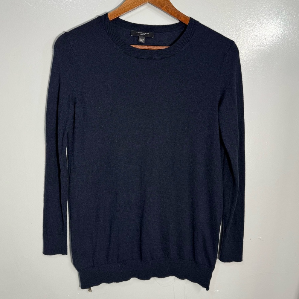 Ann Taylor Women Deep Blue Crewneck Sweater